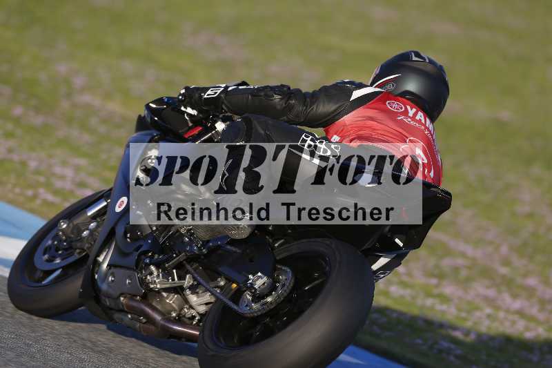 /Archiv-2025/01 24.-27.01.2025 Moto Center Thun Jerez/gruen-green/backside